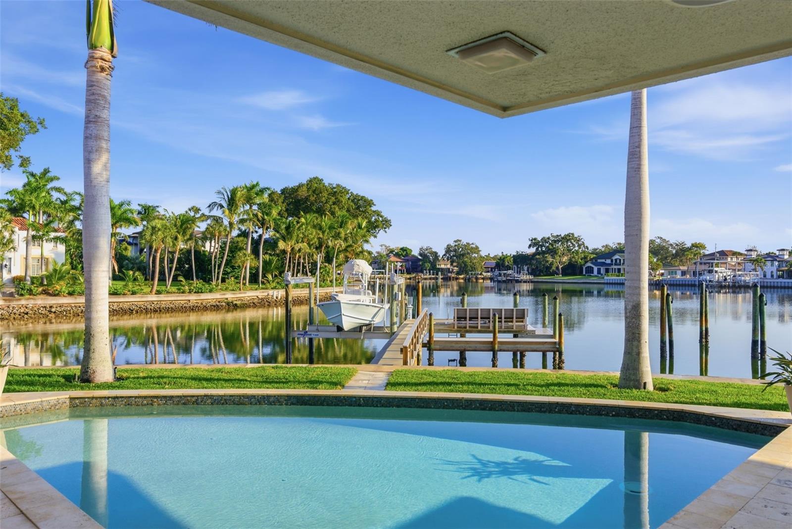 Listing photo id 51 for 10 Brightwaters Circle Ne