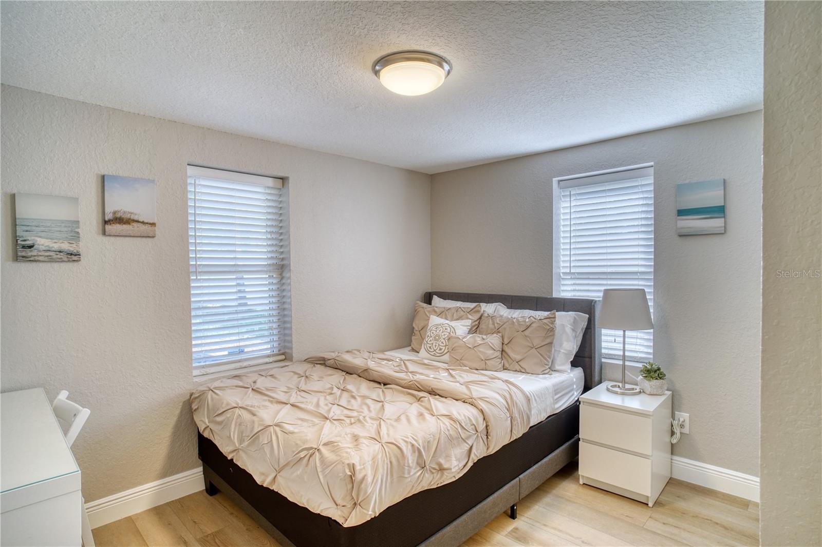 Image 16 of 31 For 1122 Brownell Street