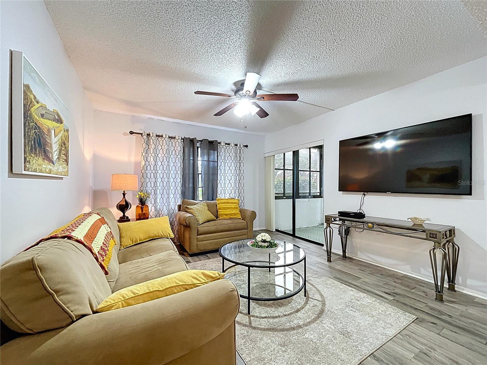 Image 12 of 34 For 2587 Countryside Boulevard 6107