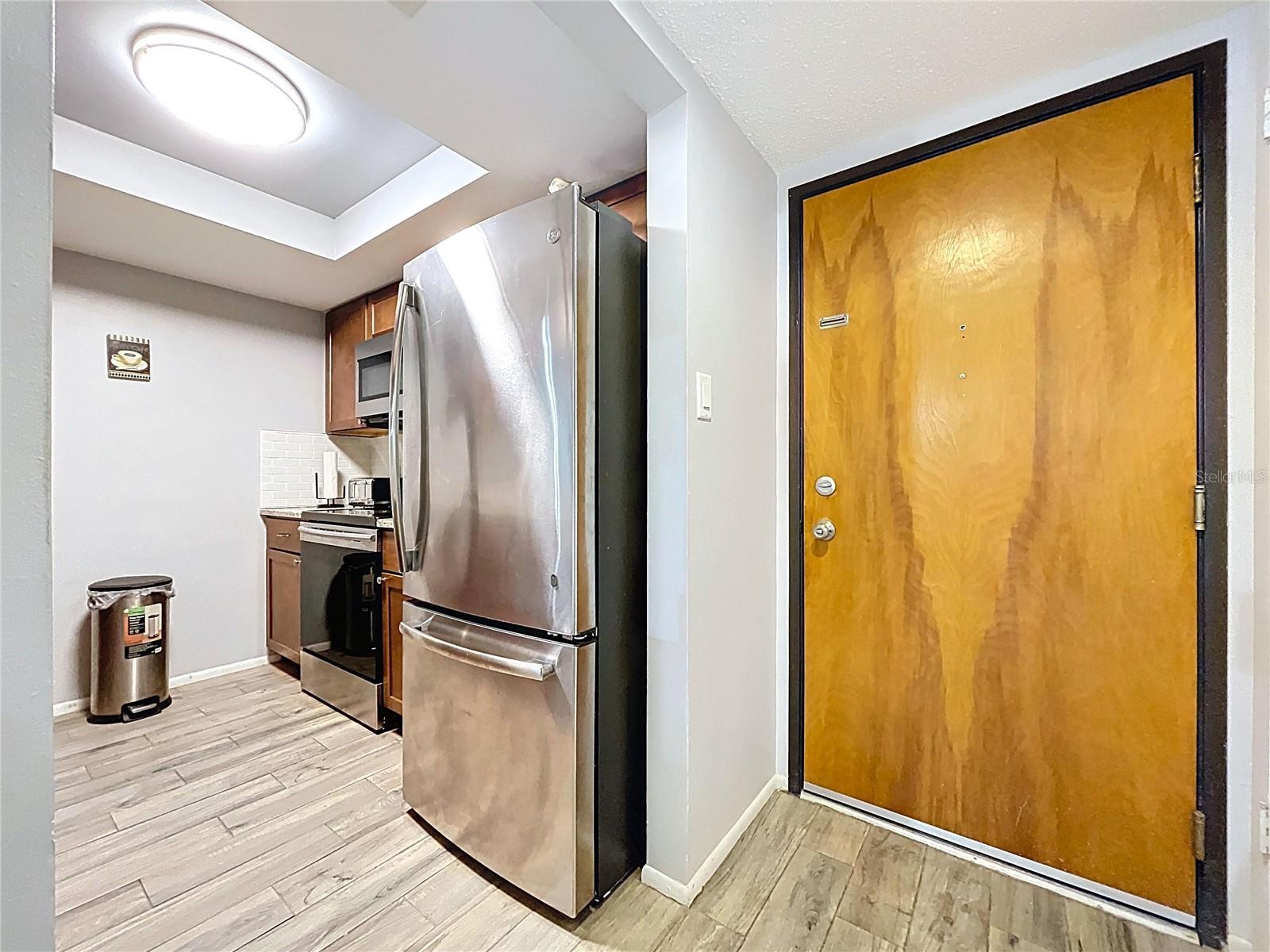 Image 3 of 34 For 2587 Countryside Boulevard 6107