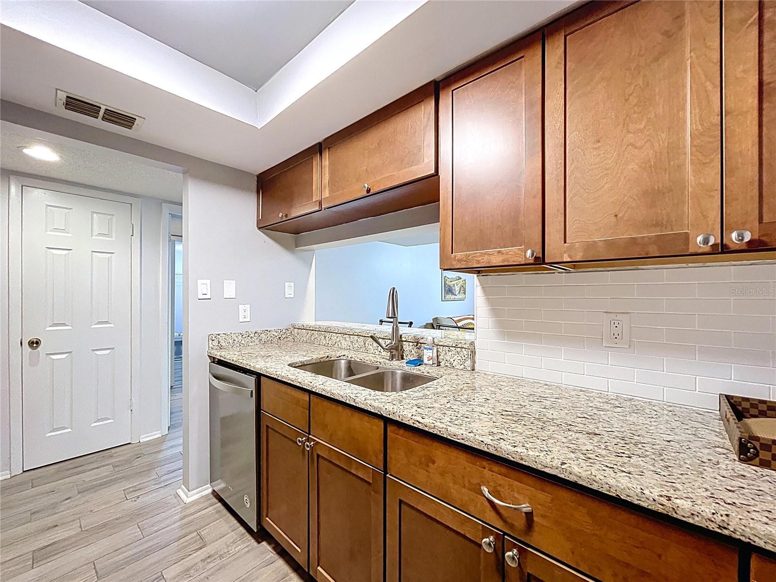 Image 7 of 34 For 2587 Countryside Boulevard 6107