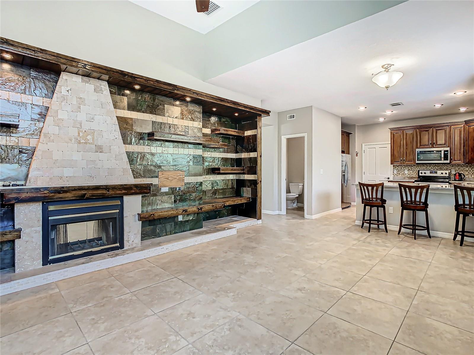 Image 17 of 69 For 16010 Westerham Drive