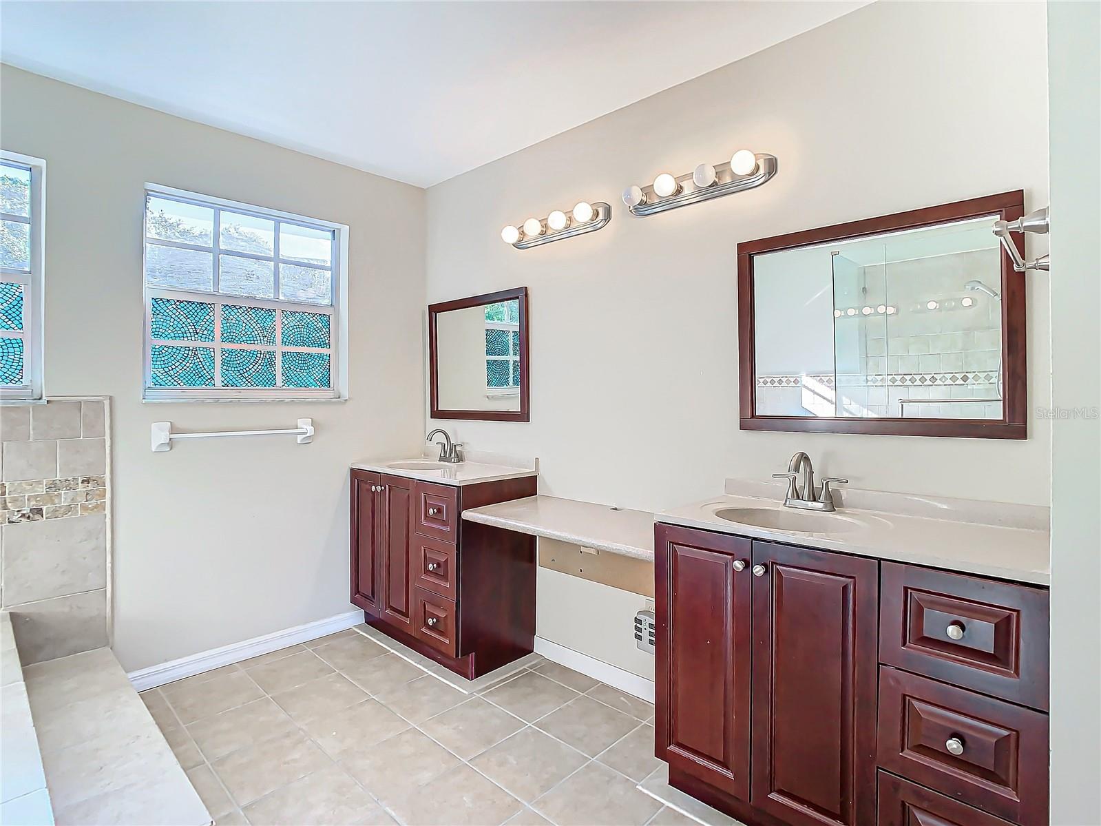 Image 40 of 69 For 16010 Westerham Drive