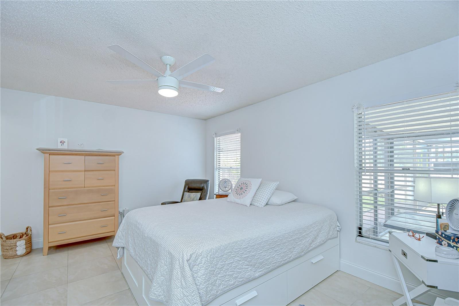 Image 15 of 33 For 7613 Sanibel Circle