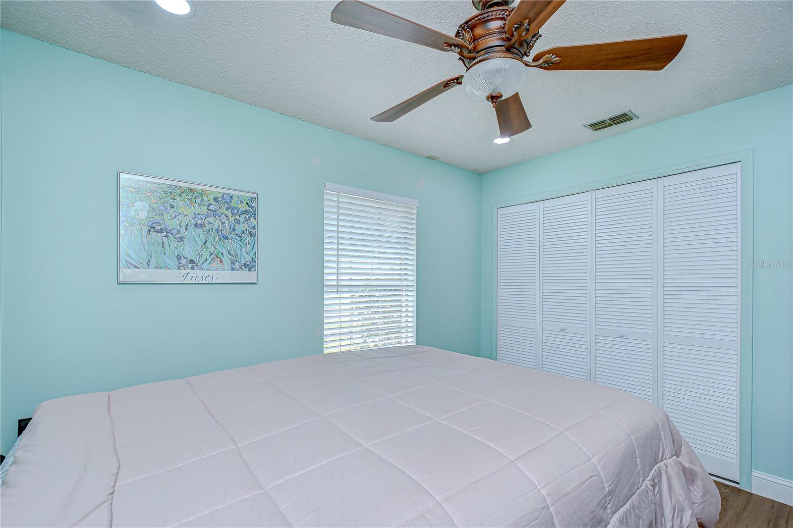 Image 24 of 33 For 7613 Sanibel Circle