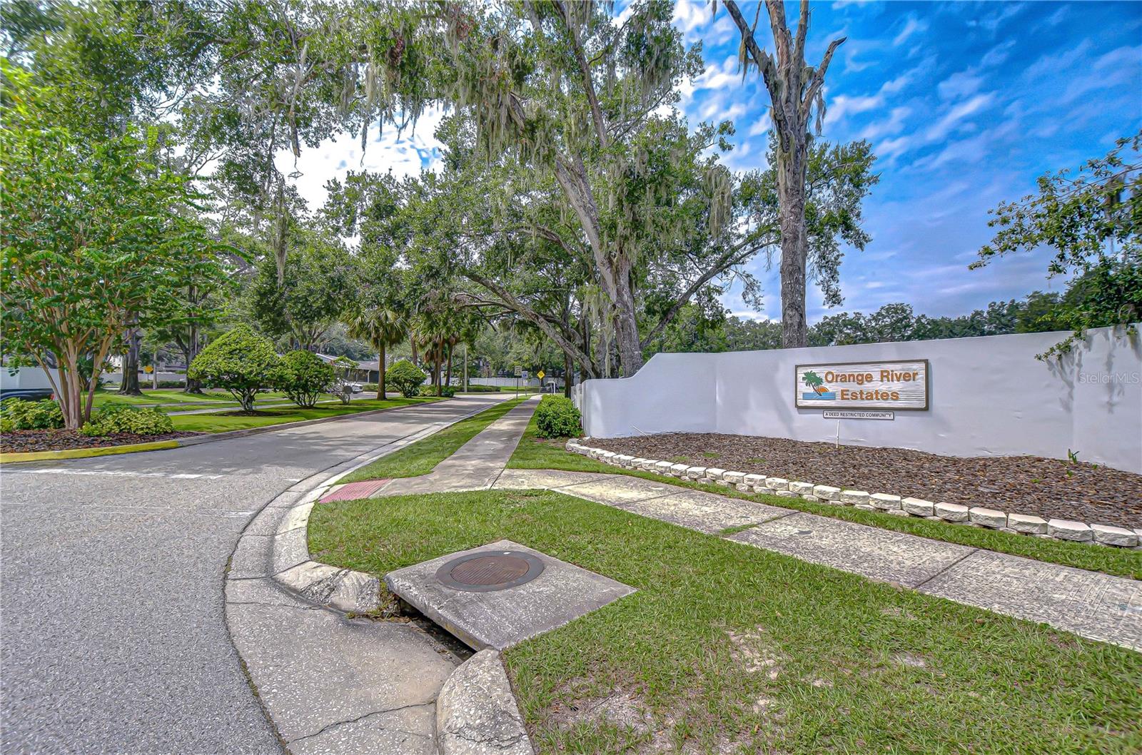 Image 31 of 33 For 7613 Sanibel Circle