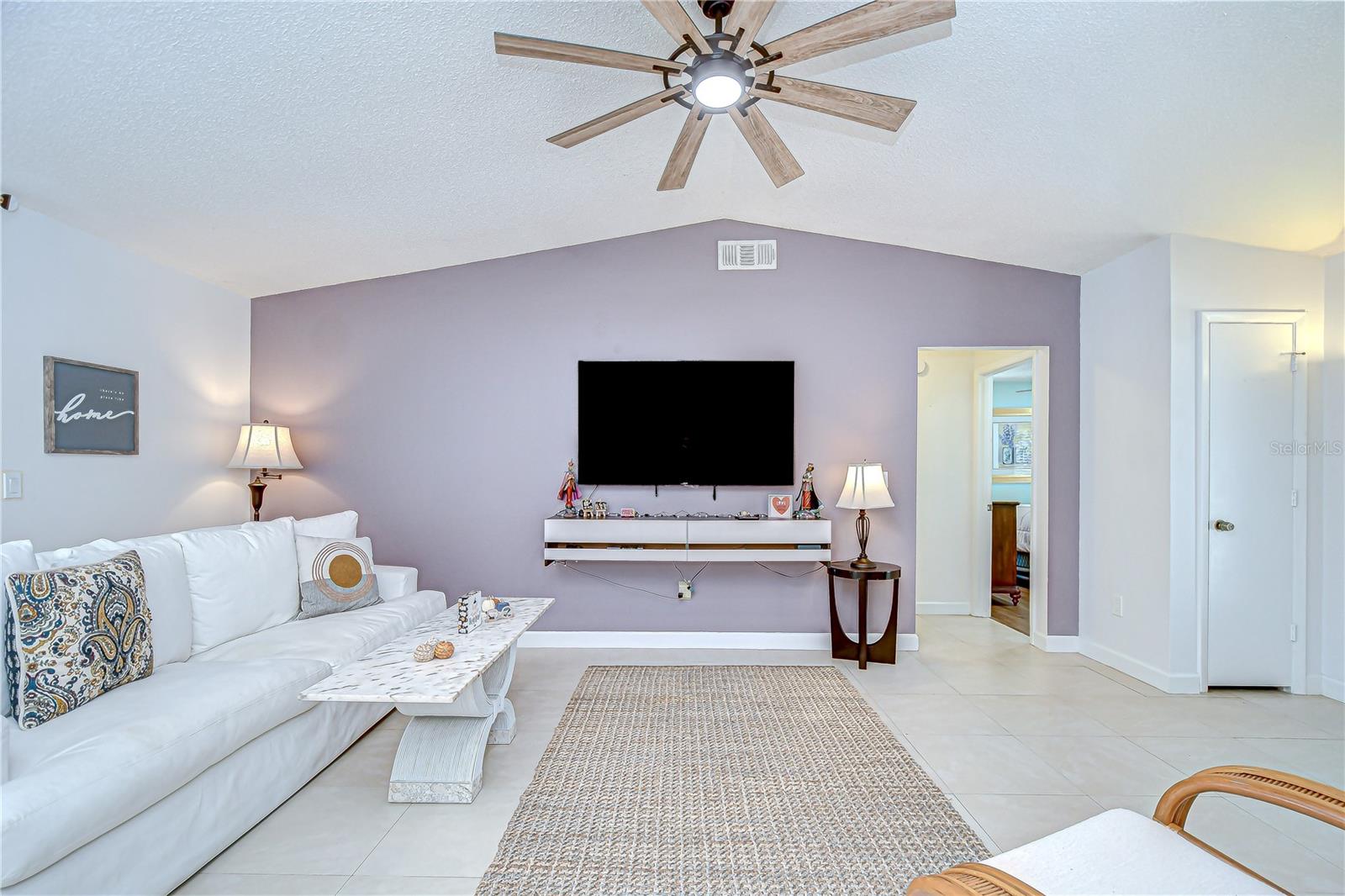 Image 8 of 33 For 7613 Sanibel Circle