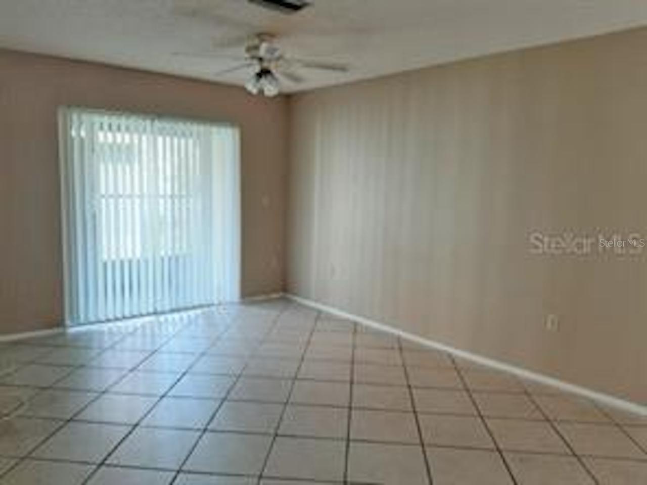 Image 6 of 11 For 3941 Elvira Court