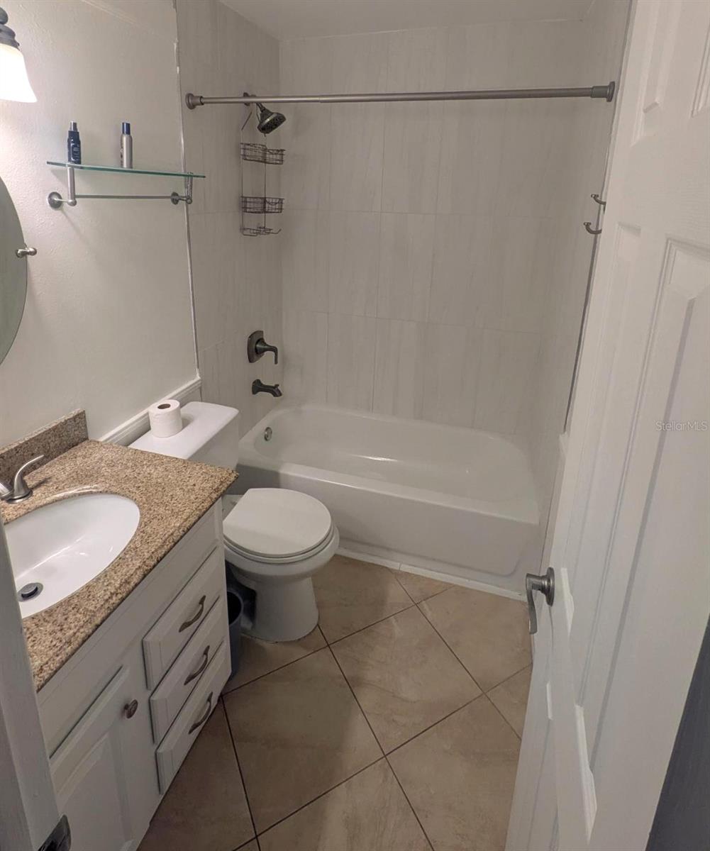 Image 8 of 12 For 5060 76th Avenue N 401
