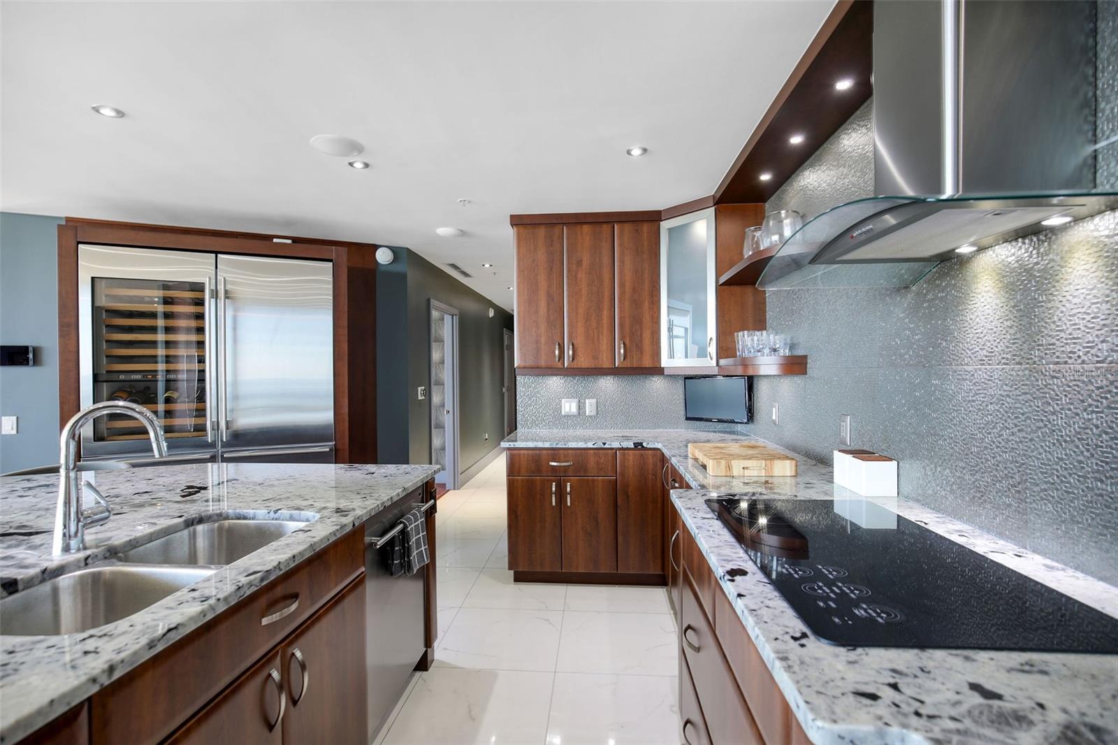 Image 11 of 49 For 175 1st Street S 3103
