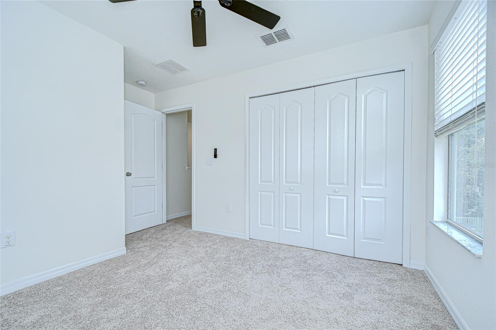 Image 31 of 39 For 12523 Field Point Way