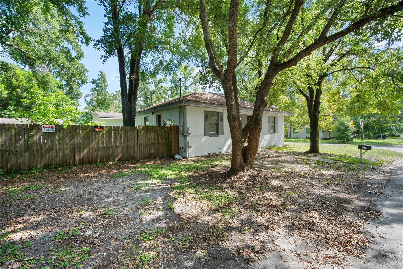 Image 2 of 22 For 708 Brawin Avenue