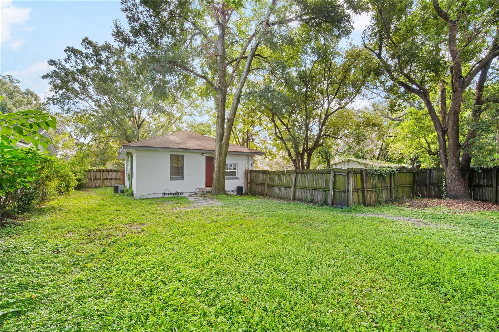 Image 21 of 22 For 708 Brawin Avenue