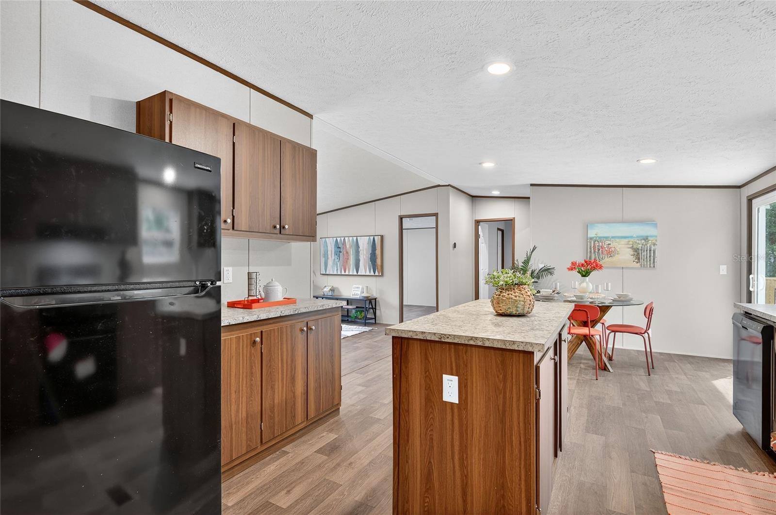 Image 16 of 41 For 12832 Ocasta Avenue