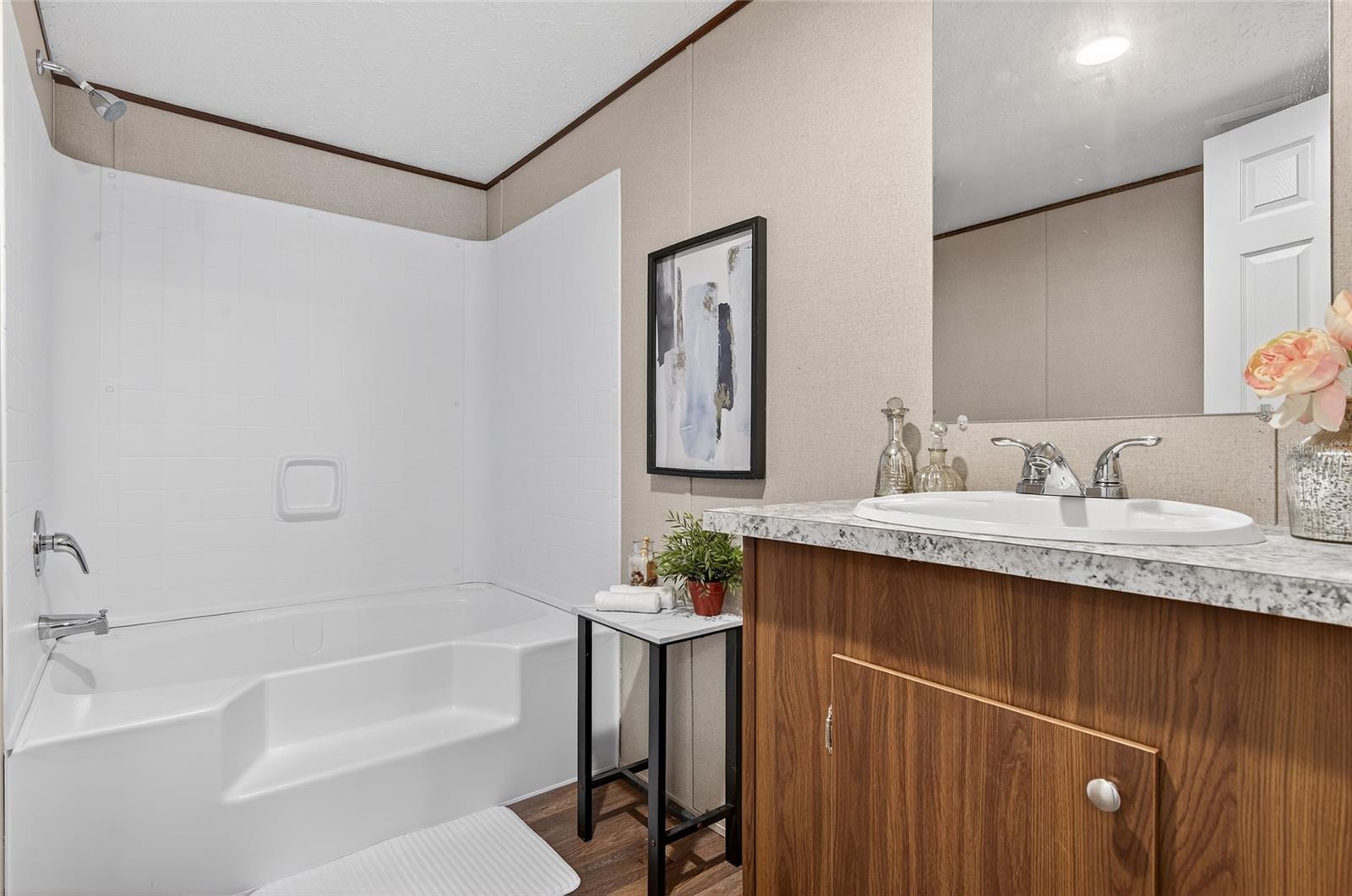 Image 25 of 41 For 12832 Ocasta Avenue