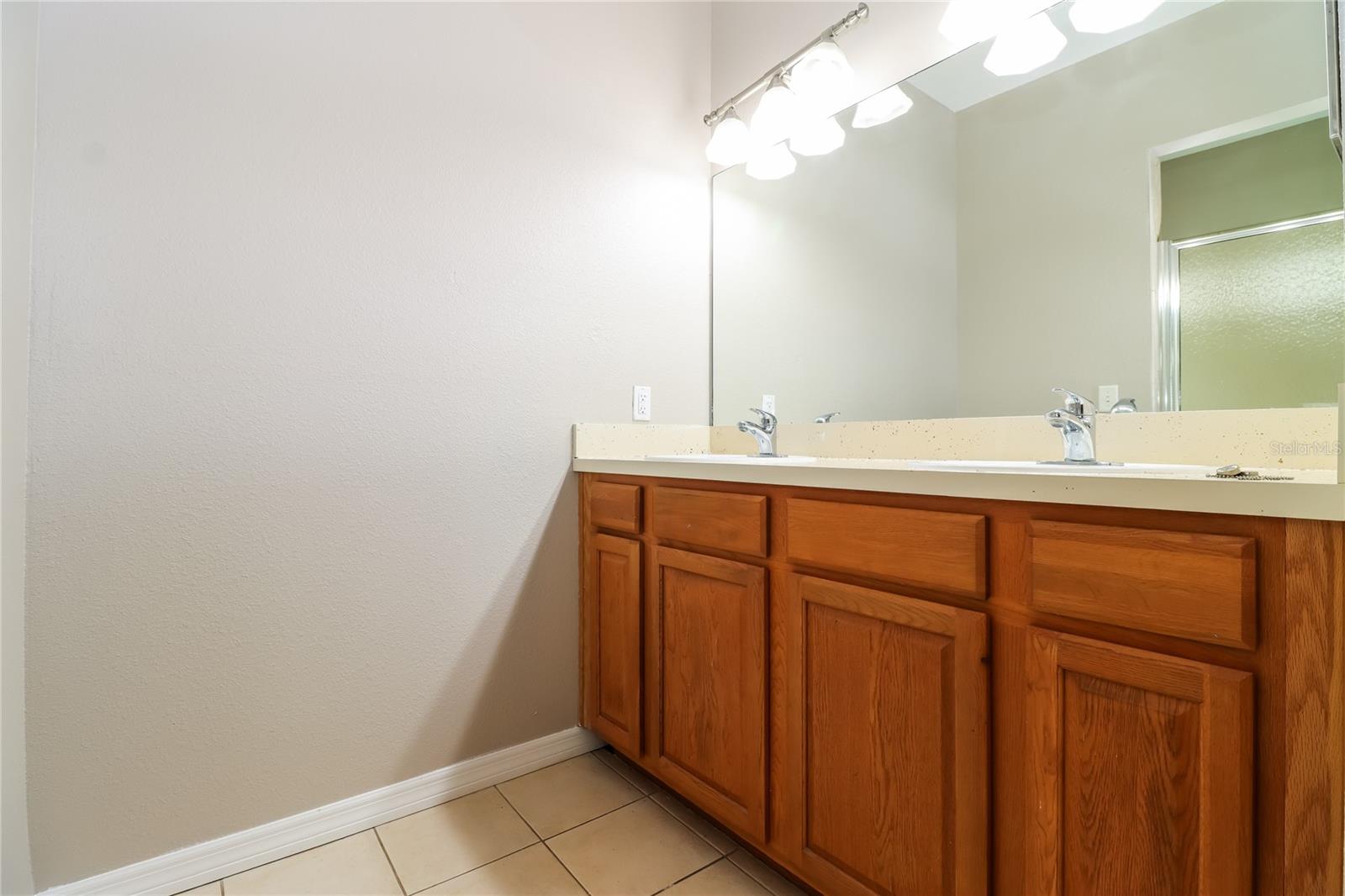 Image 12 of 15 For 1422 Frierson Avenue