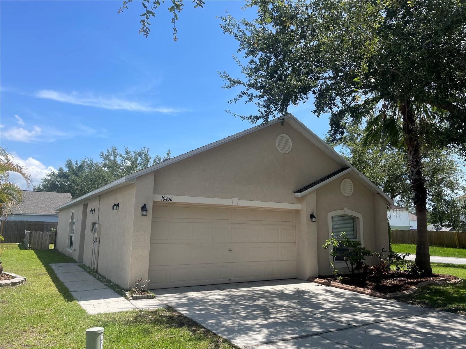Image 2 of 14 For 10436 Opus Drive