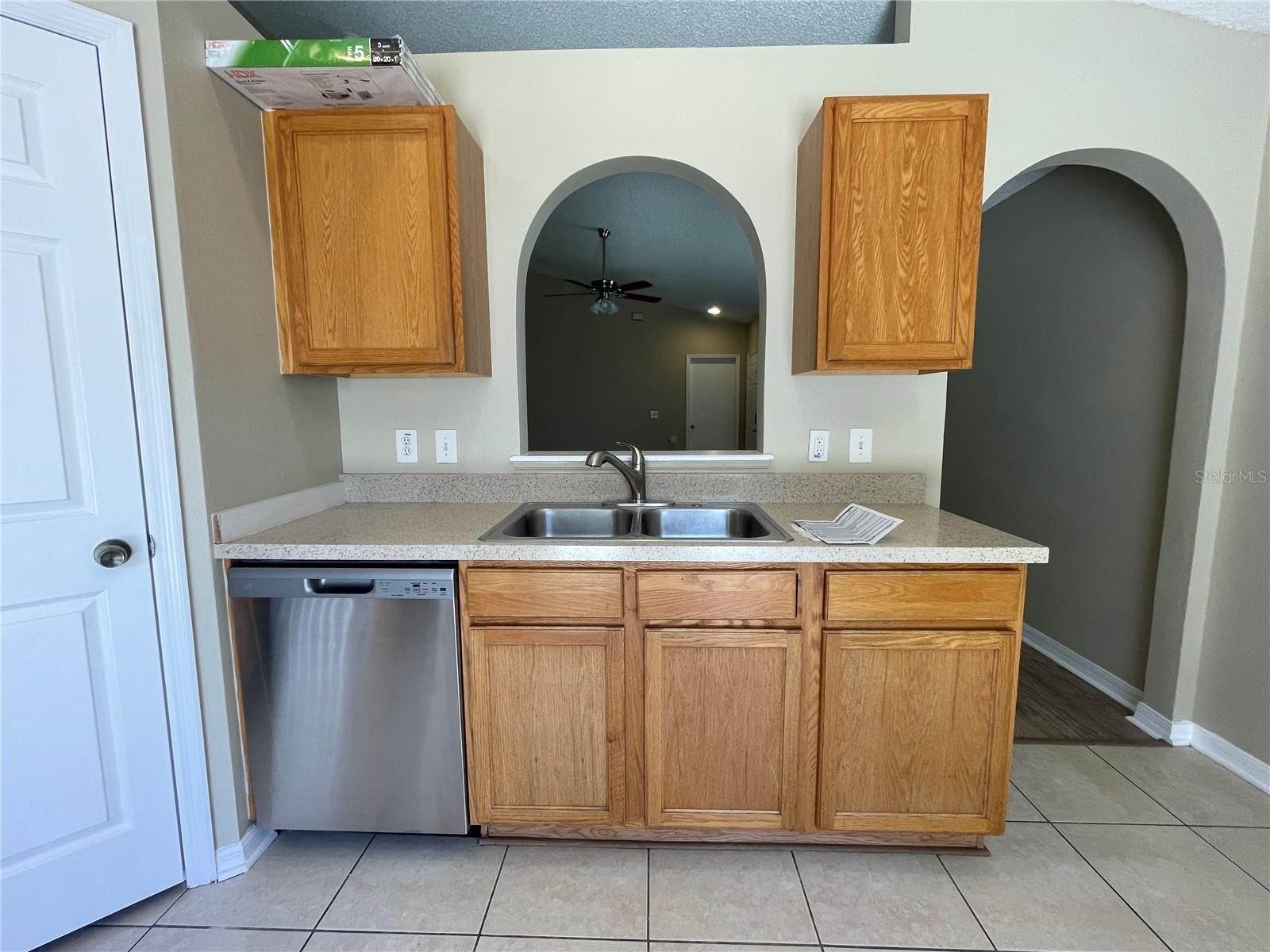 Image 5 of 14 For 10436 Opus Drive
