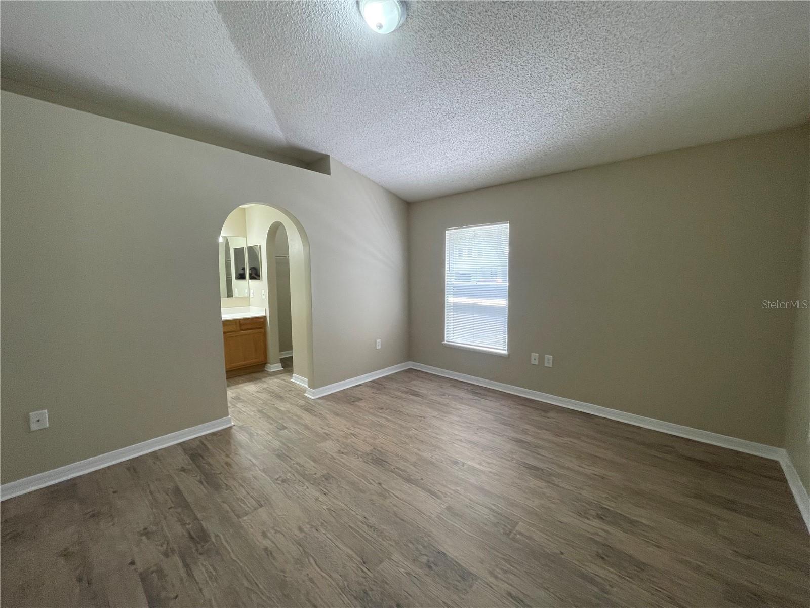 Image 9 of 14 For 10436 Opus Drive