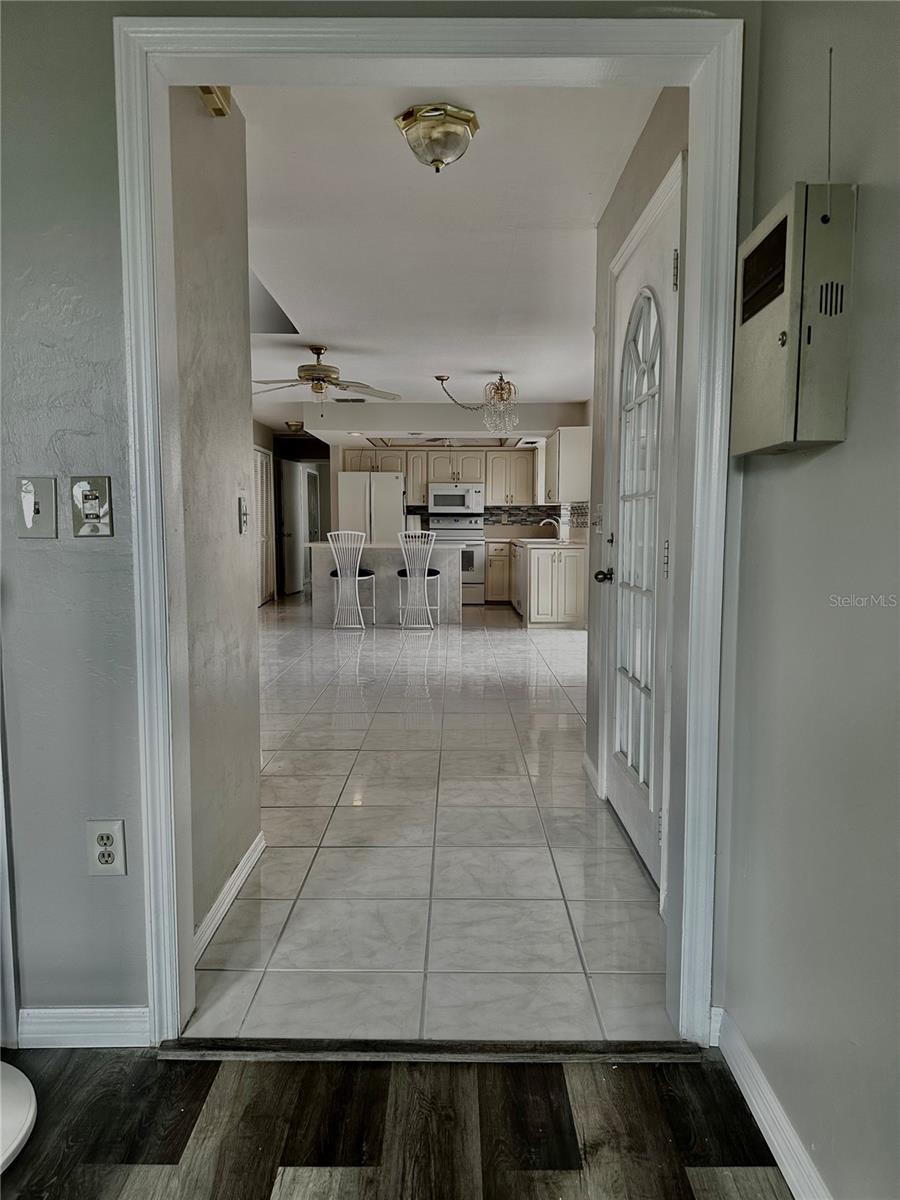 Image 12 of 20 For 13690 Raleigh Ln  J1