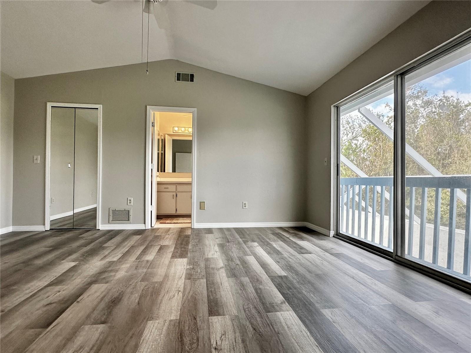 Image 3 of 20 For 13690 Raleigh Ln  J1