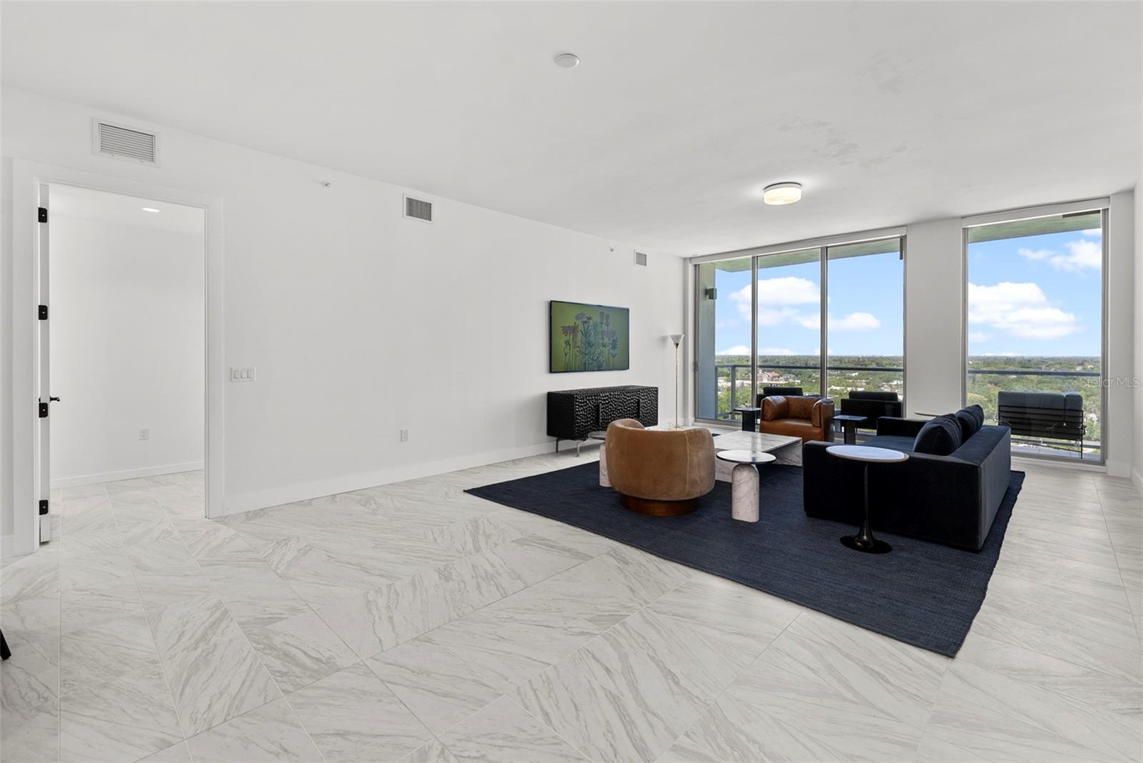 Image 10 of 100 For 777 3rd Avenue N 1502