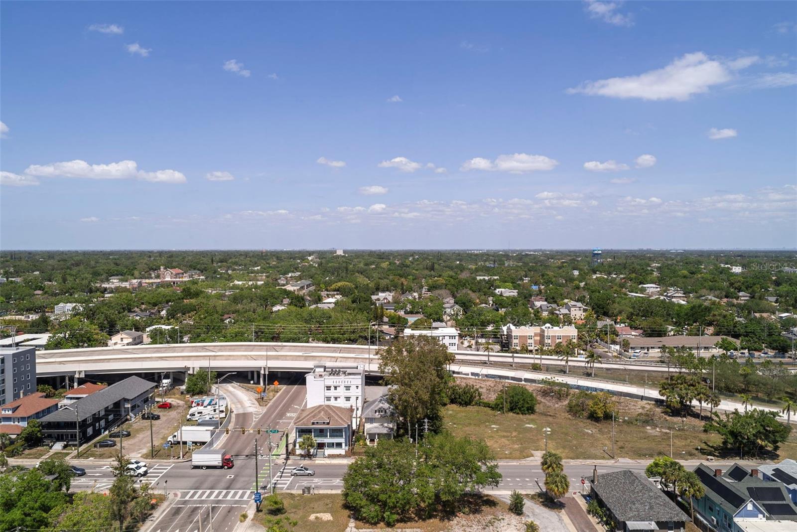 Image 19 of 100 For 777 3rd Avenue N 1502