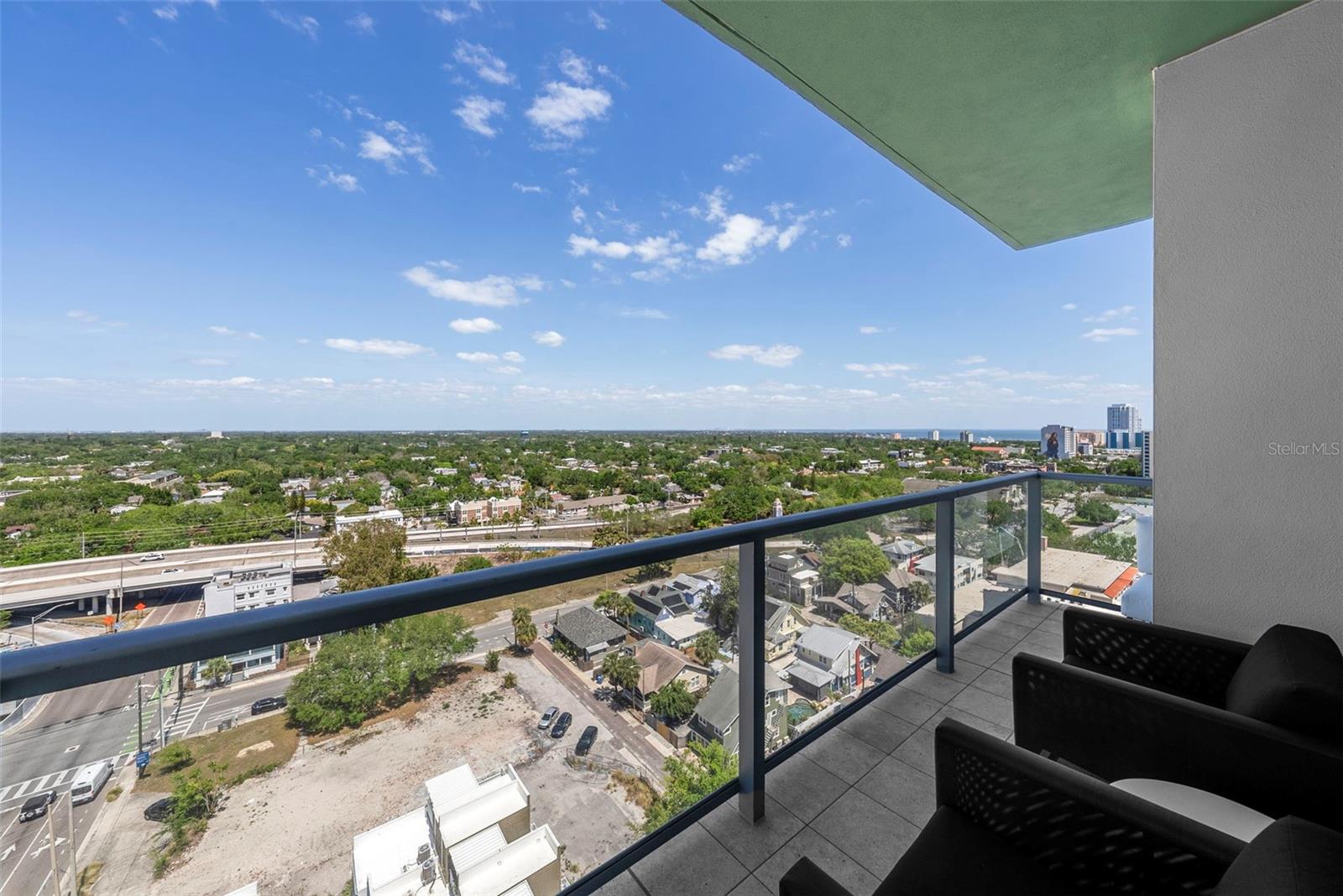 Image 28 of 100 For 777 3rd Avenue N 1502
