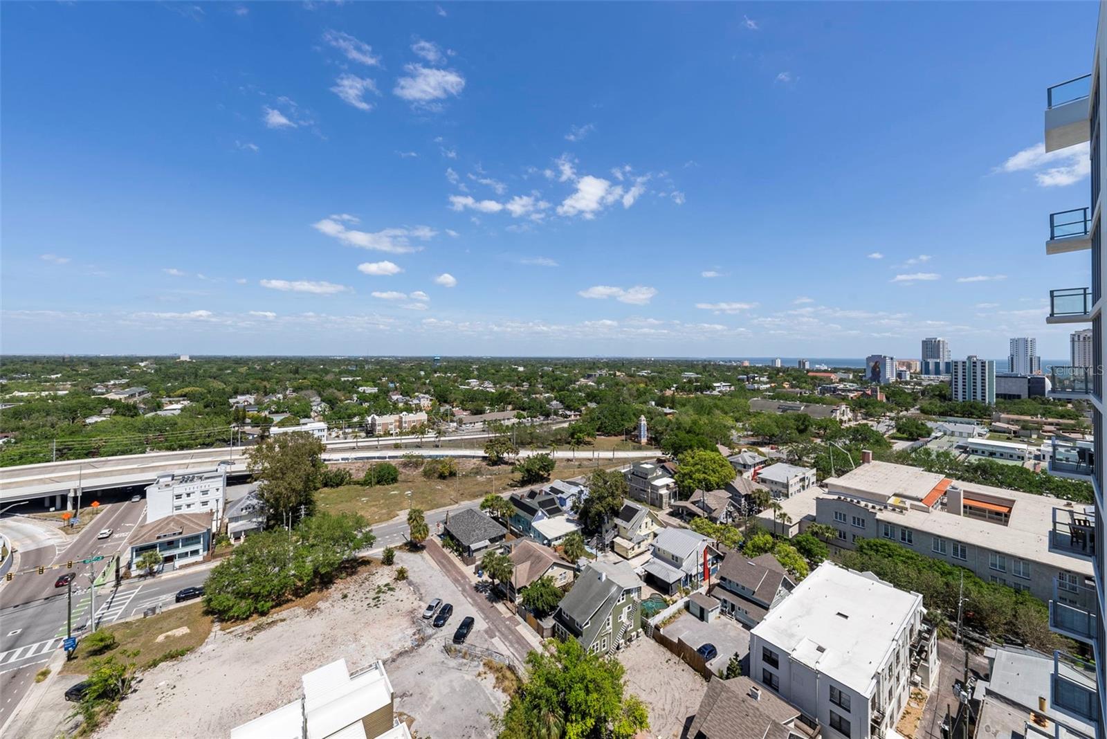 Image 30 of 100 For 777 3rd Avenue N 1502