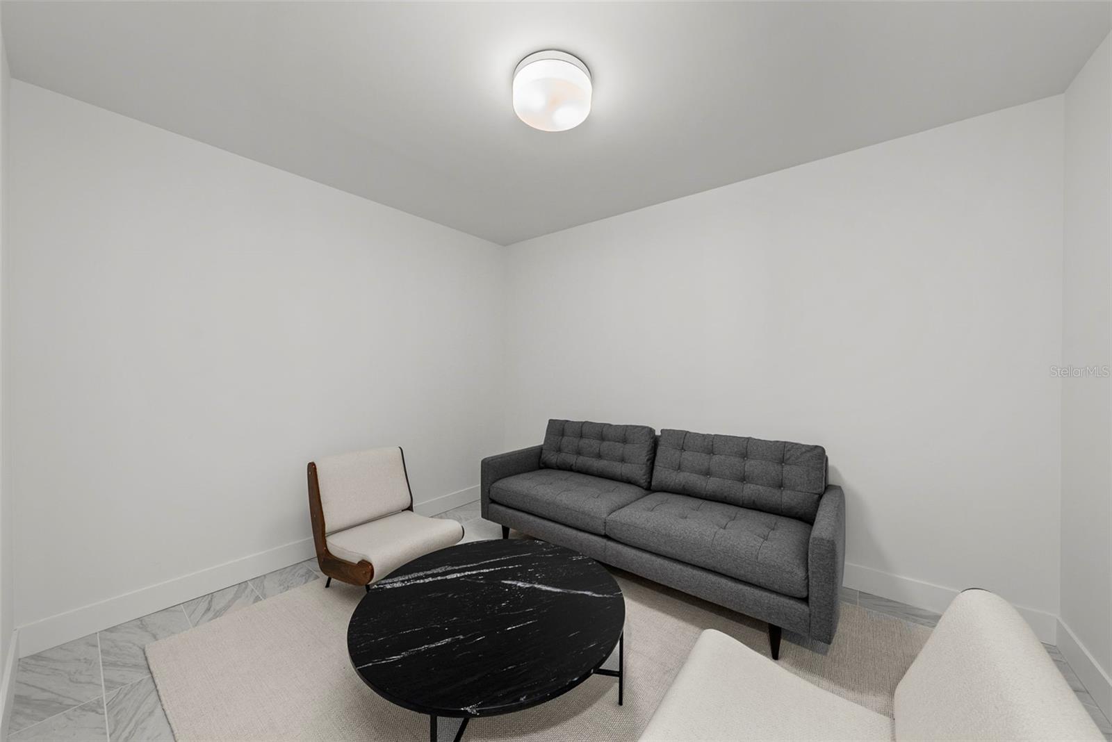 Image 42 of 100 For 777 3rd Avenue N 1502