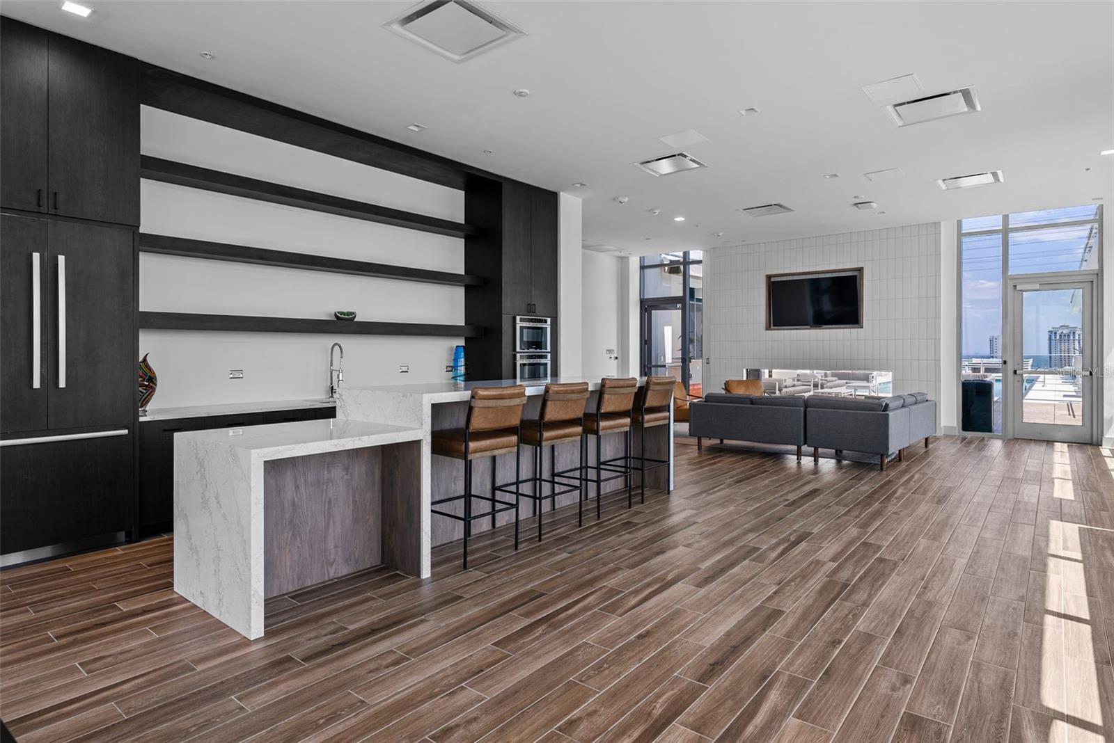Image 56 of 100 For 777 3rd Avenue N 1502