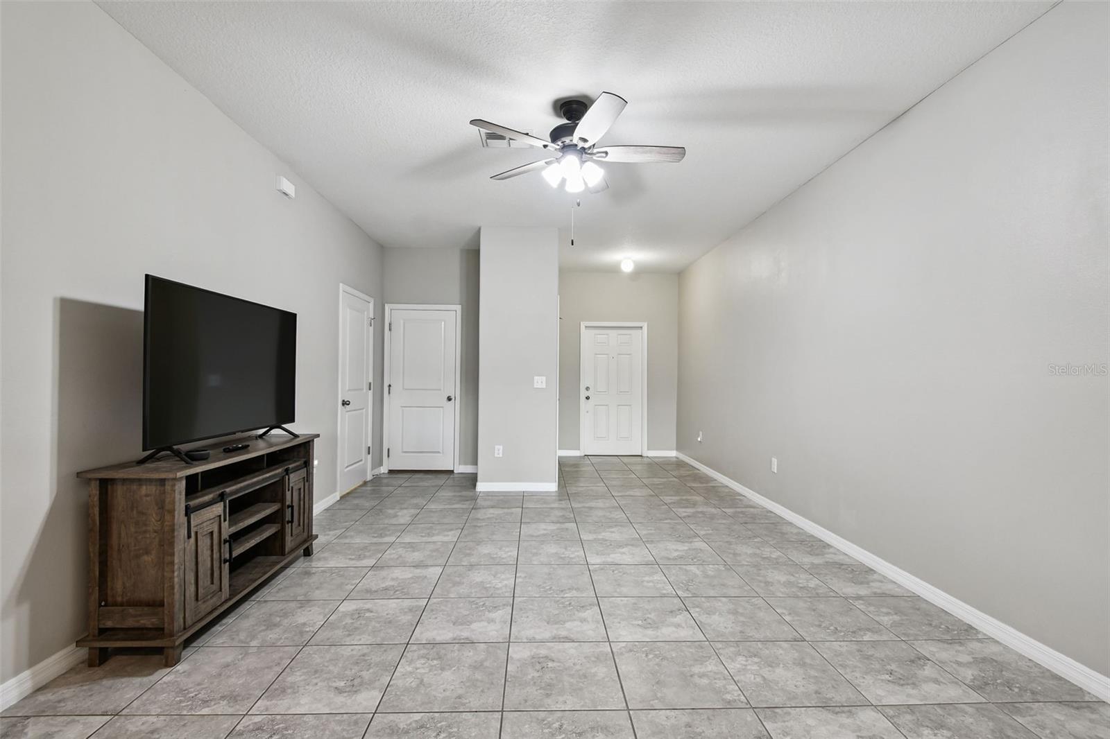 Image 38 of 56 For 12938 Utopia Gardens Way