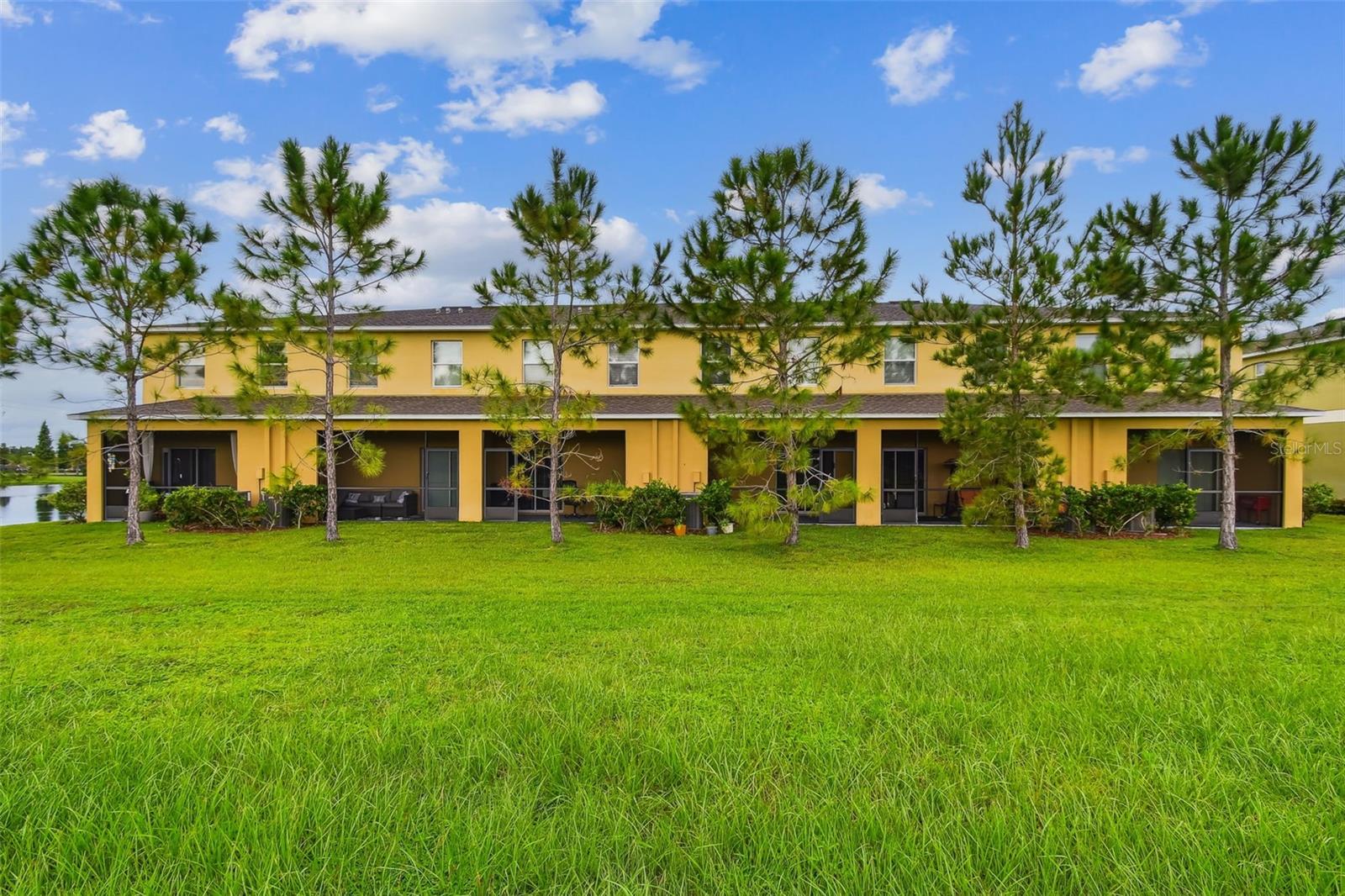 Image 42 of 56 For 12938 Utopia Gardens Way