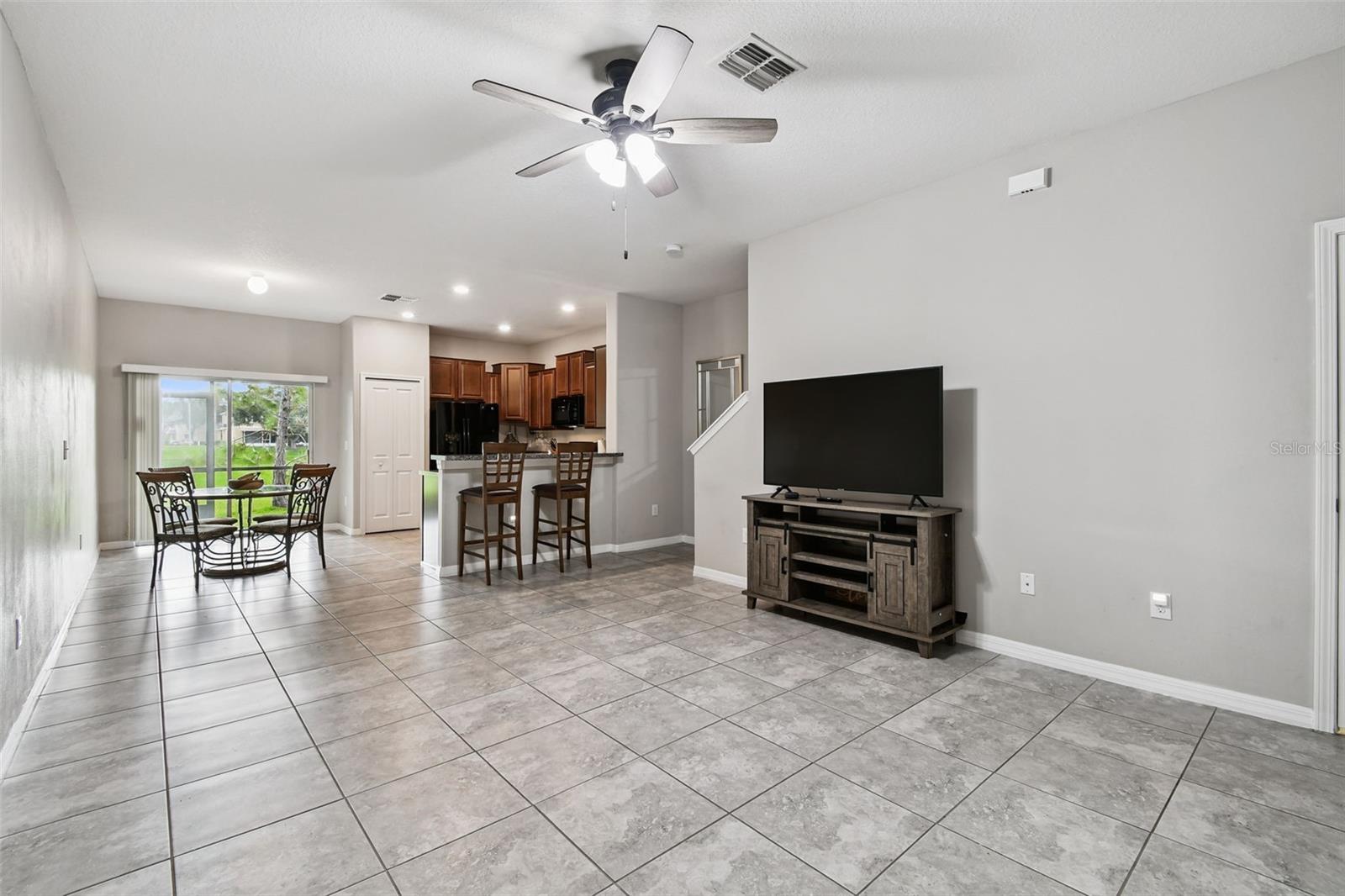 Image 7 of 56 For 12938 Utopia Gardens Way