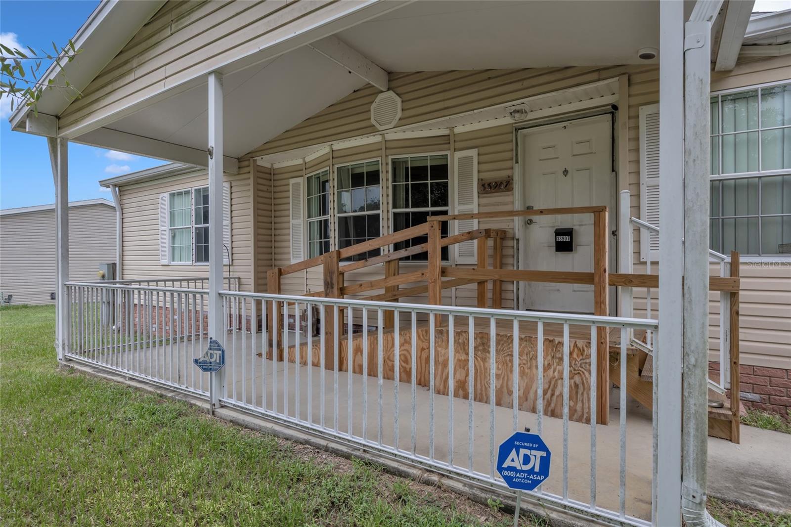 Image 3 of 34 For 33907 Coddle Court