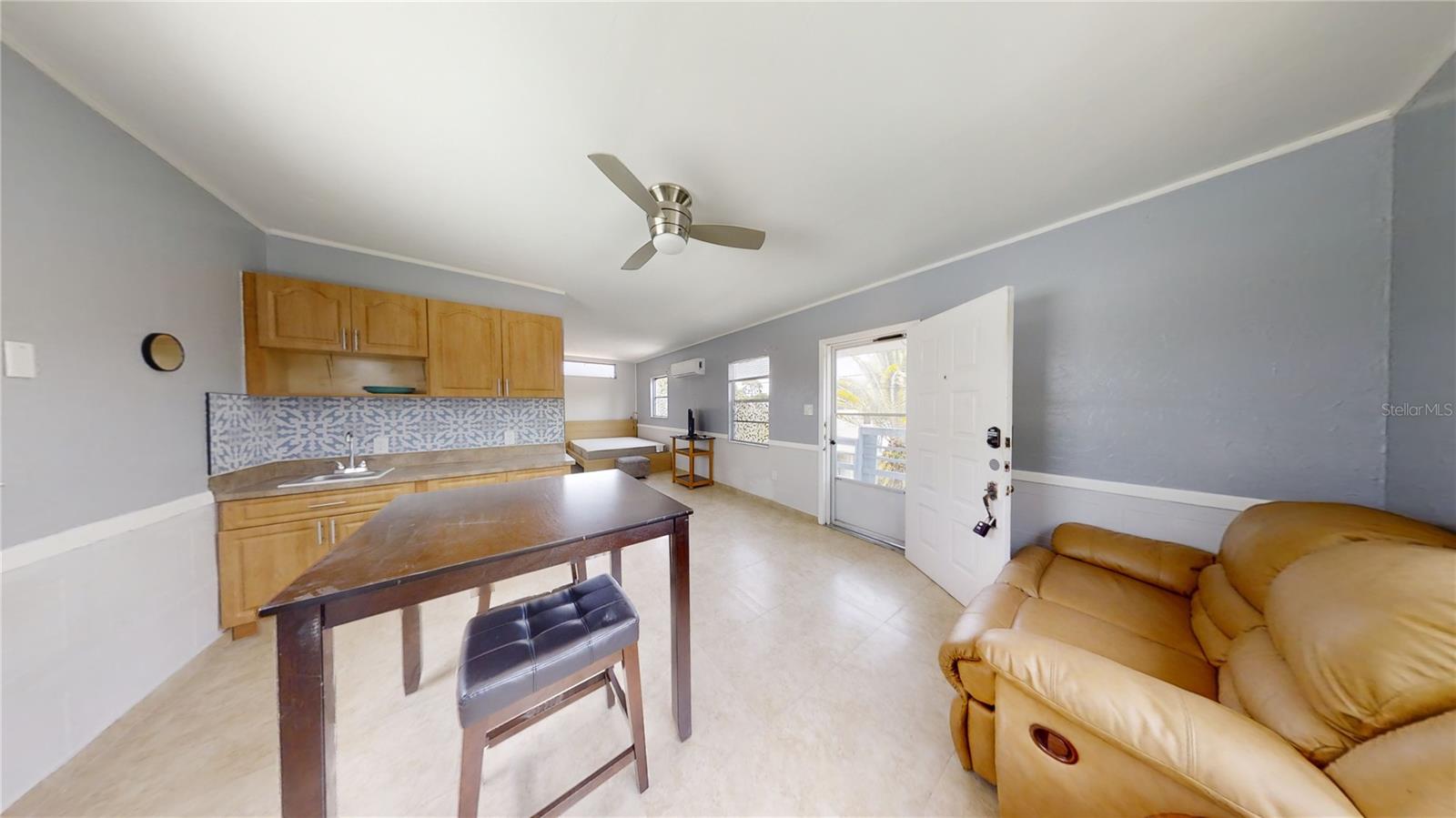 Image 34 of 48 For 6375 19th Avenue N