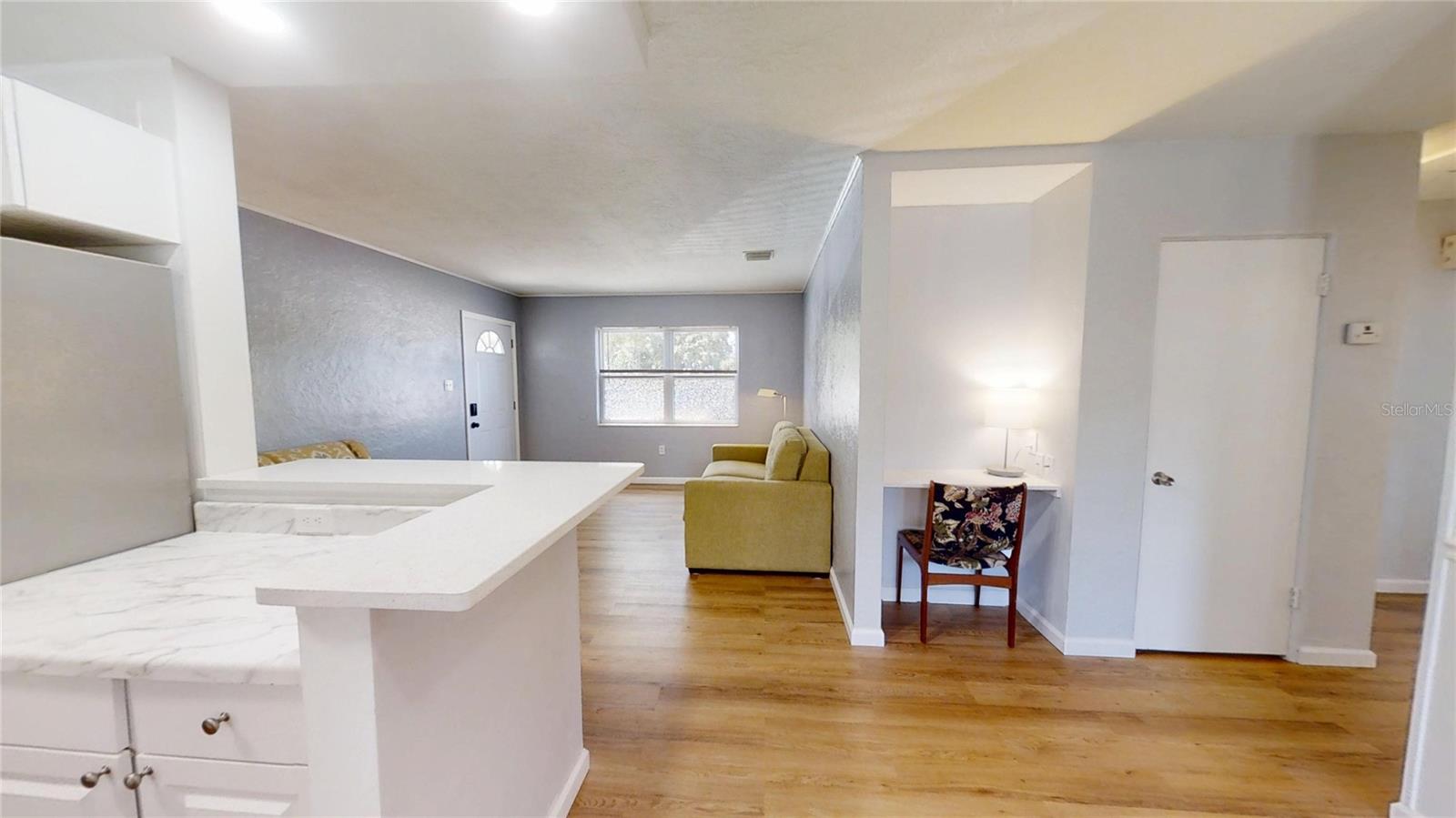 Image 5 of 48 For 6375 19th Avenue N