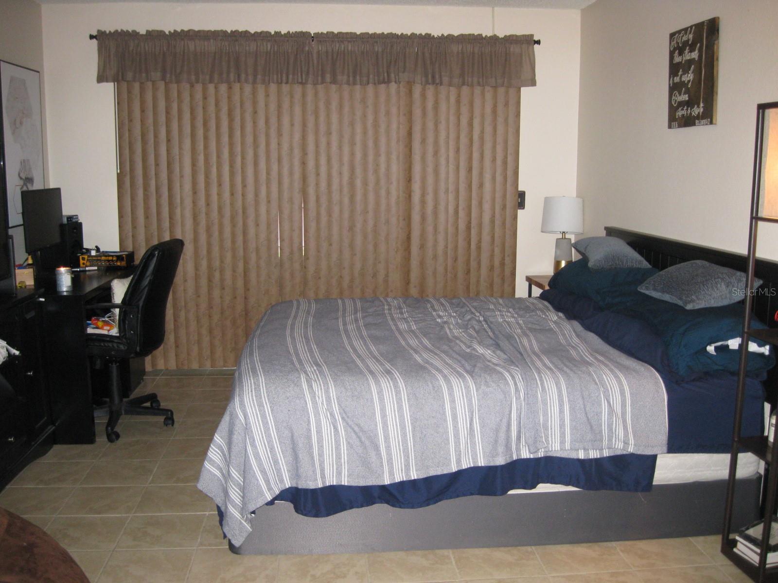 Image 14 of 32 For 2010 Santiago Way S