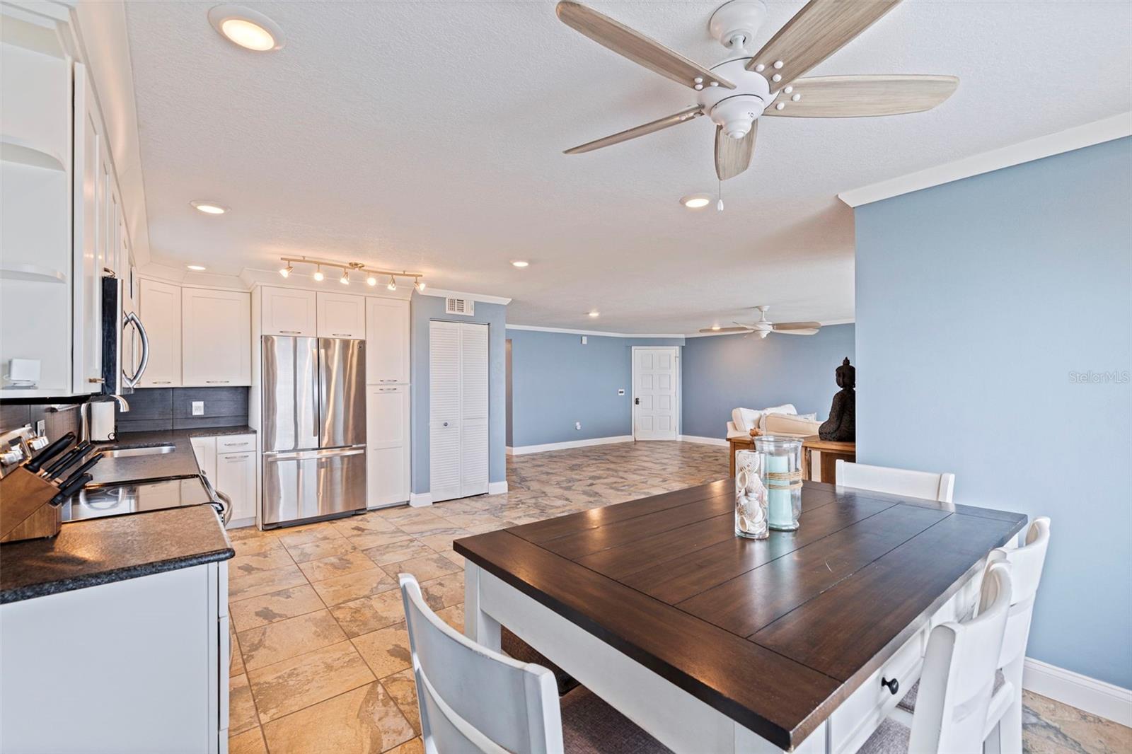 Image 20 of 45 For 5000 Gulf Boulevard 301