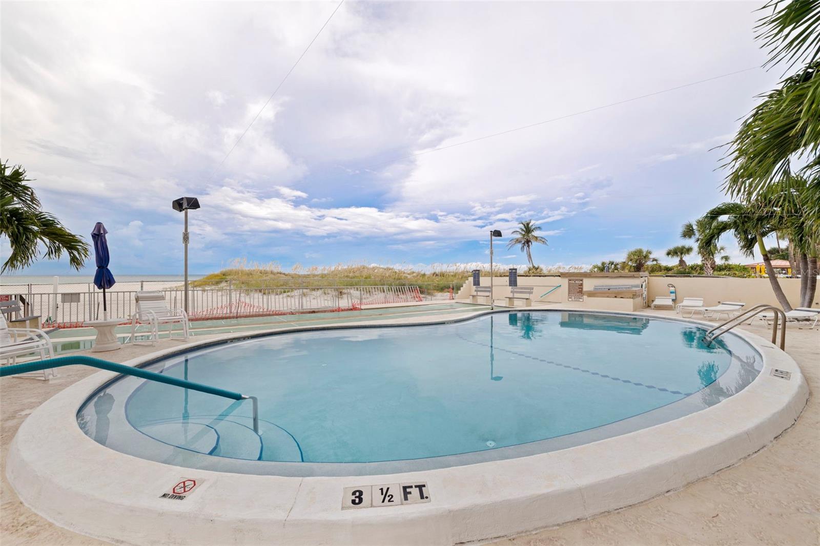 Image 41 of 45 For 5000 Gulf Boulevard 301