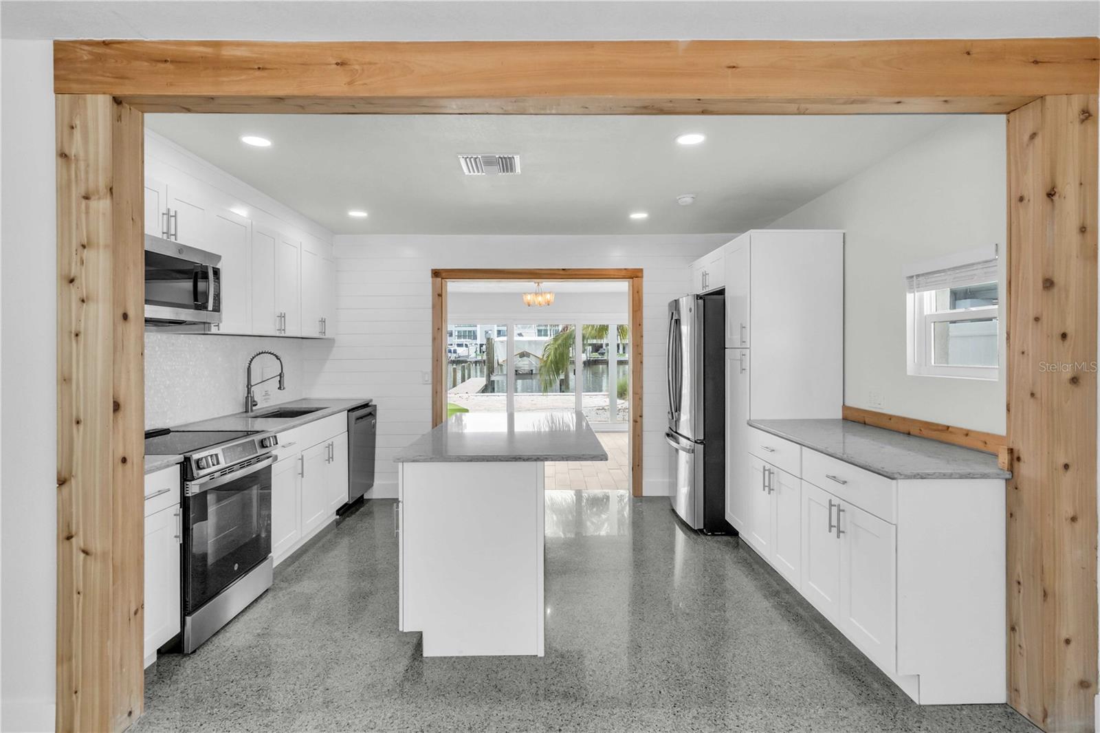 Image 13 of 67 For 349 Bahia Vista Drive