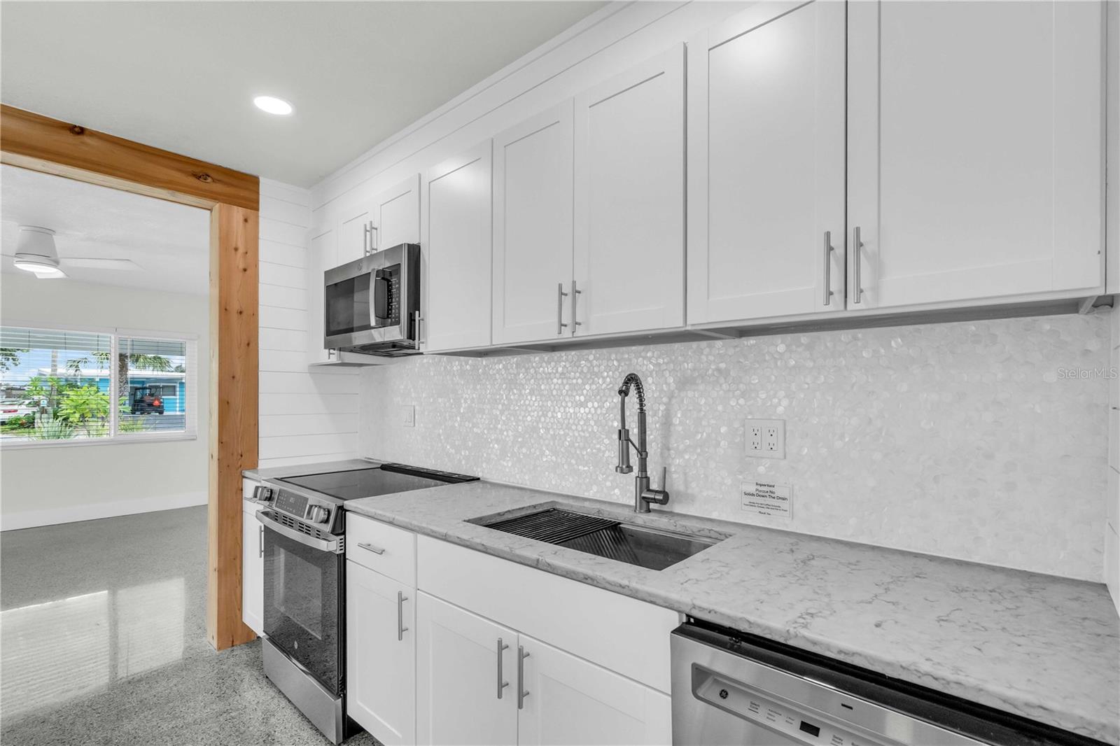 Image 18 of 67 For 349 Bahia Vista Drive