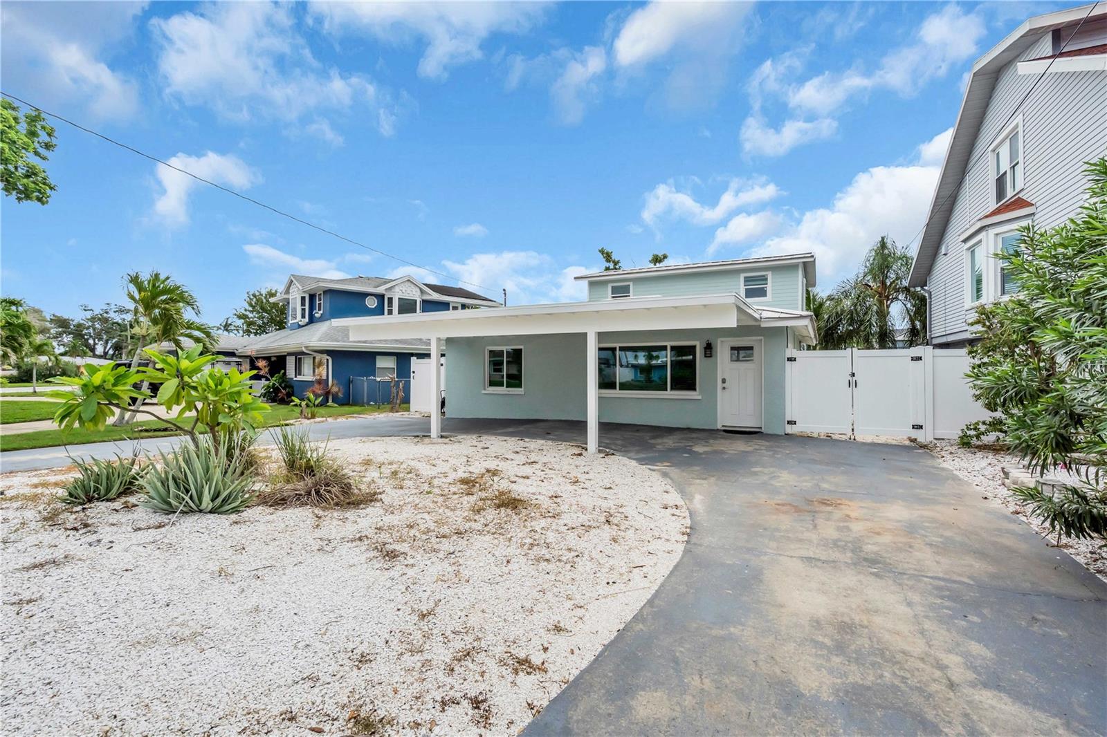 Image 8 of 67 For 349 Bahia Vista Drive