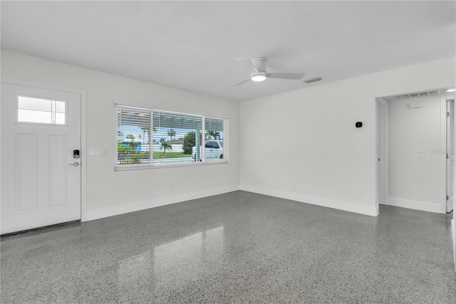 Image 9 of 67 For 349 Bahia Vista Drive