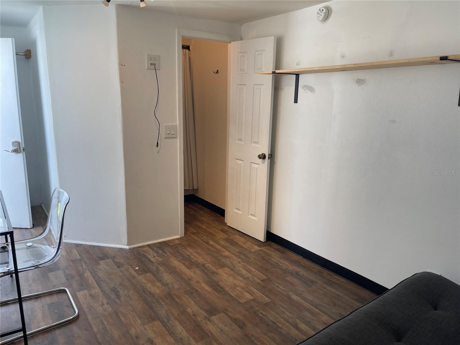 Image 11 of 17 For 1212 Highland Avenue 1