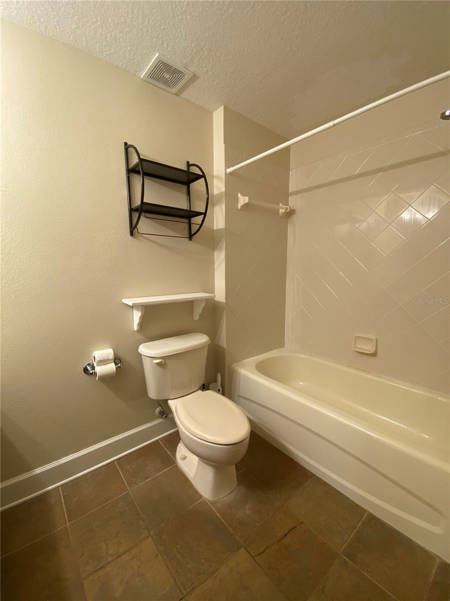 Image 19 of 23 For 5012 Mirror Ridge Court
