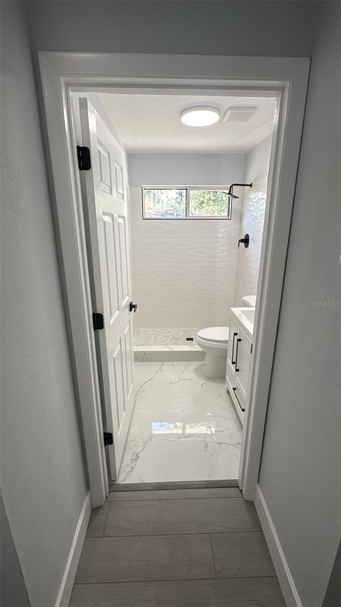 Image 6 of 14 For 202 14th Place