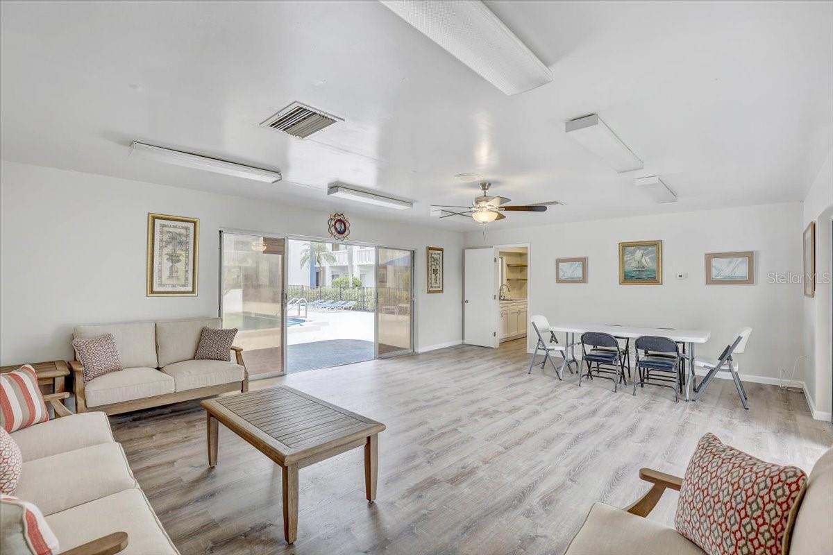 Image 38 of 42 For 350 79th Avenue N 204
