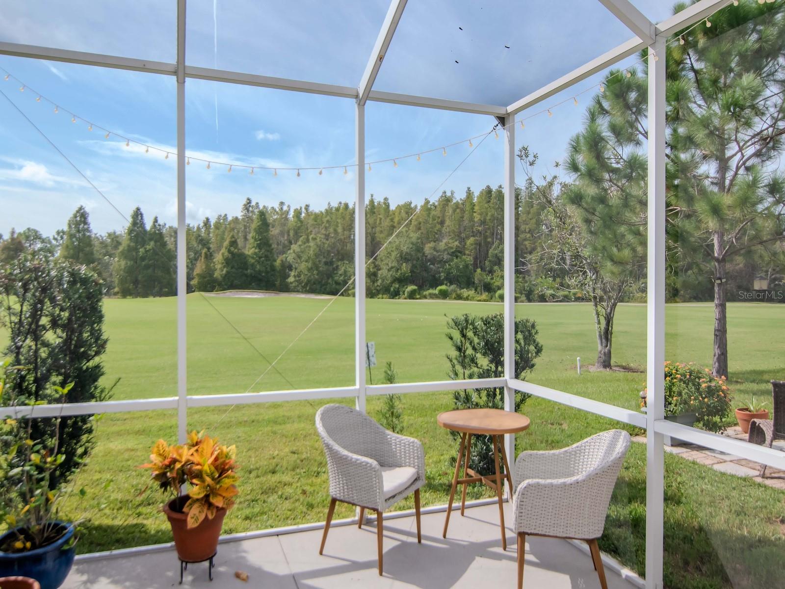 Listing photo id 25 for 10529 Coral Key Avenue