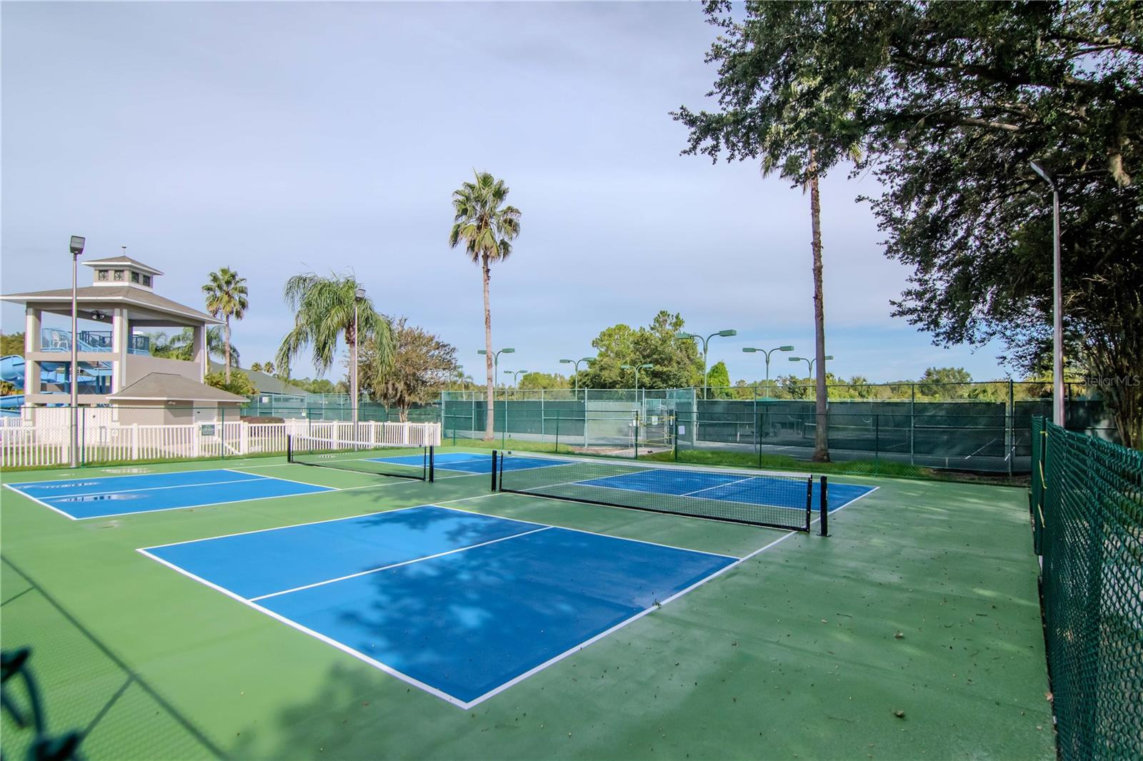 Listing photo id 30 for 10529 Coral Key Avenue